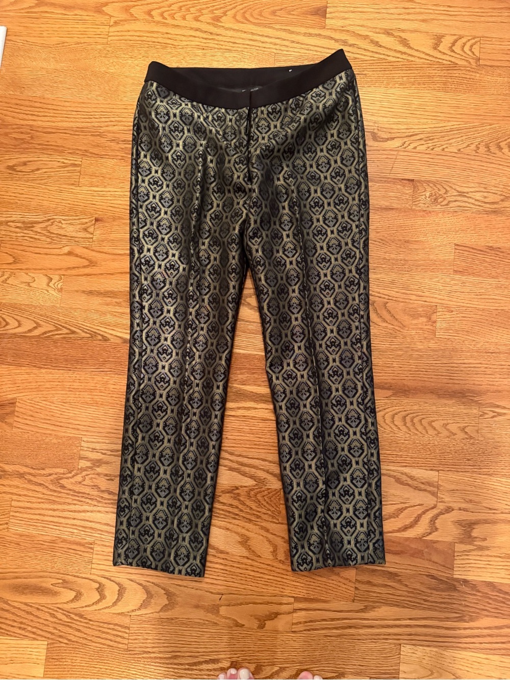 Worthington Black and Gold Brocade Pant